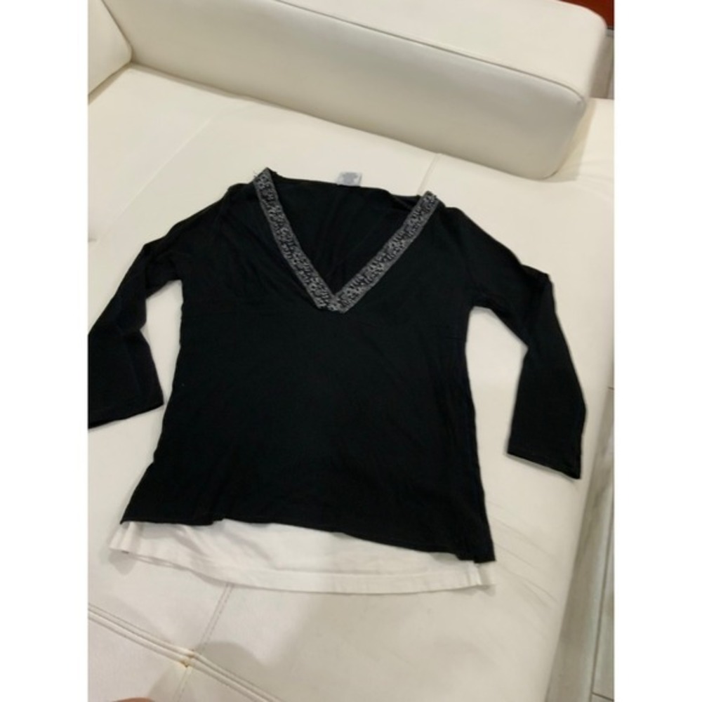 Ellemenno Womens Black Layered V-Neck y2kTop Silver Floral Trim Size M